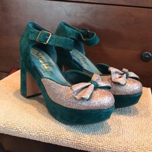 Shellys London “Hollieo” Platform